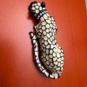 Black & Cream Mosaic Cat Brooch with Rhinestone Collar